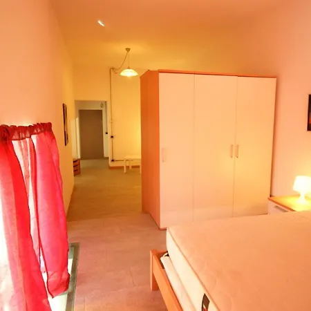 Cucirini Apartment *